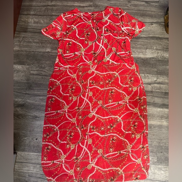 Elegant Red Kids Dress - Picture 5 of 8